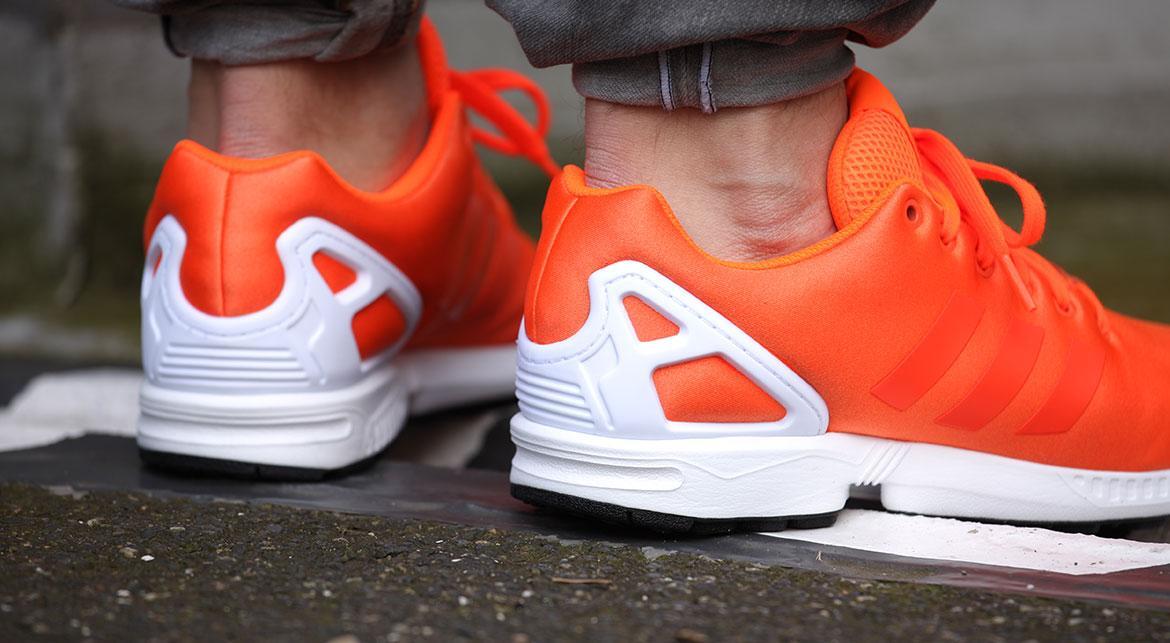 写真 Zx Flux Womens Orange Adidas Flux Womens Online